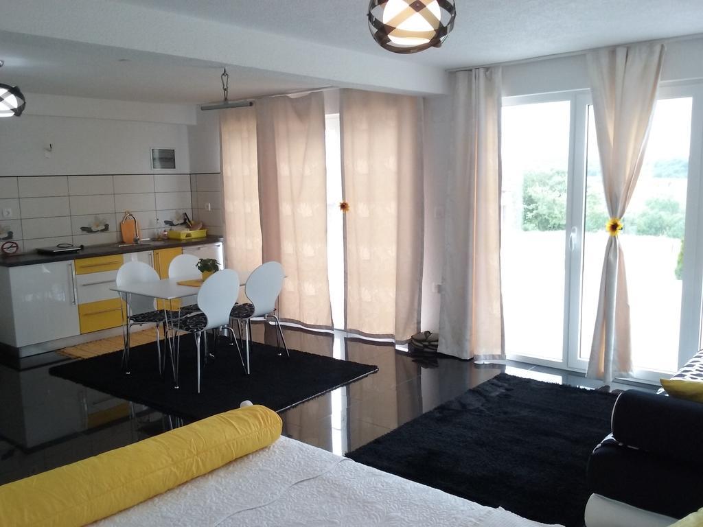 Apartment Melissa غاكوفيتسا المظهر الخارجي الصورة